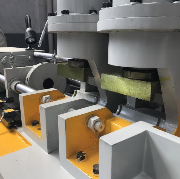 China Factory price Steel bar necking reducing diameter machine /diameter reducing machine